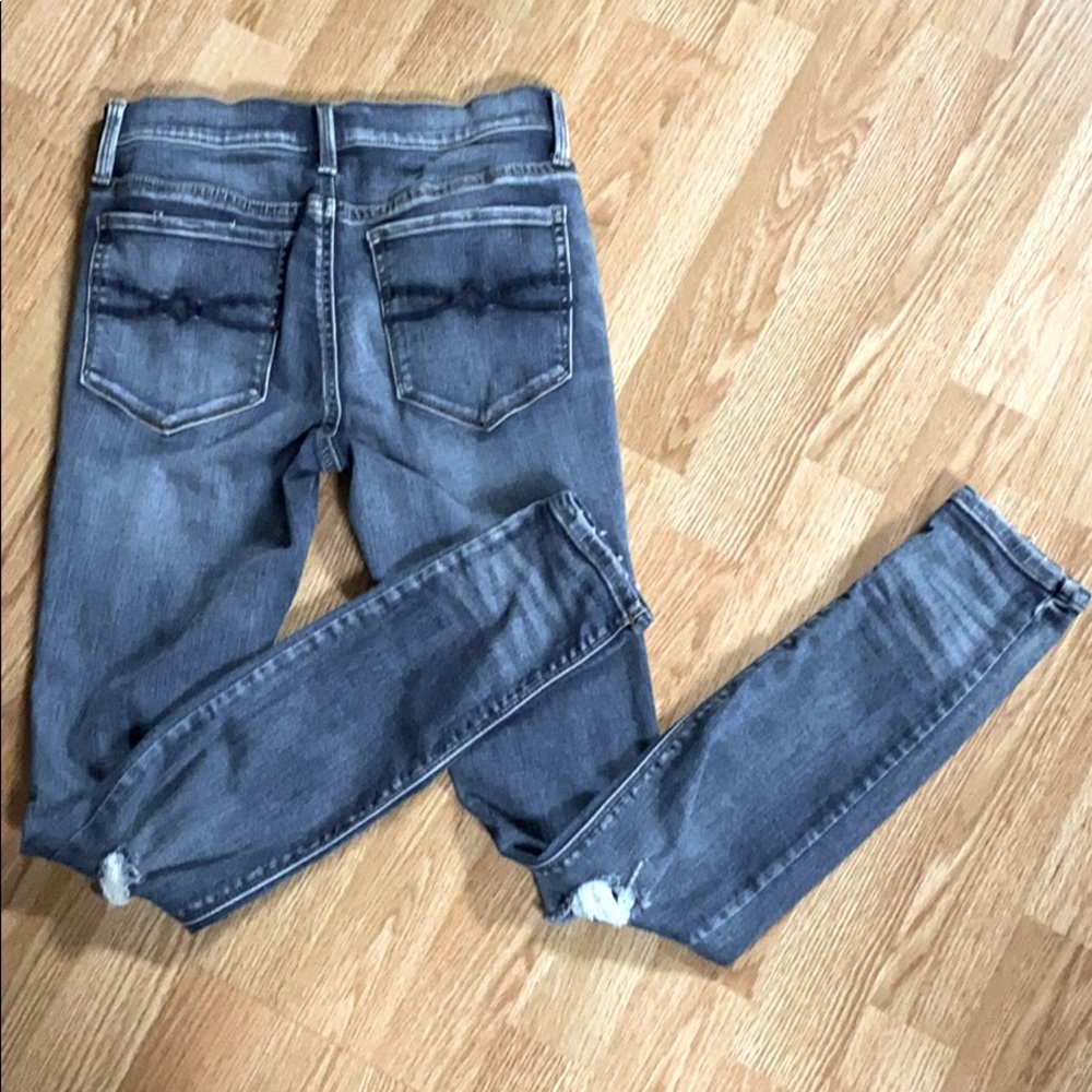Size 5 Distressed Ripped Blue Jeans - Picture 4 of 8